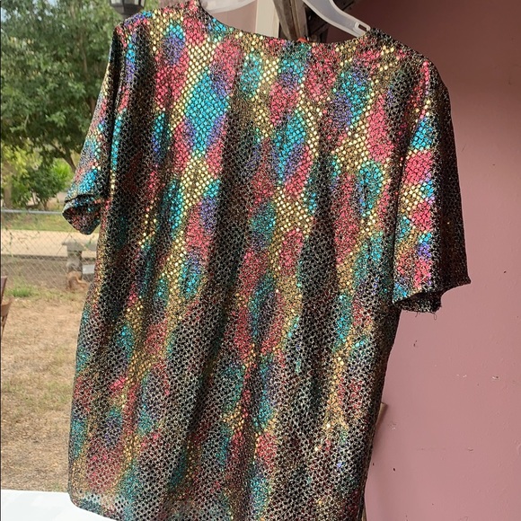 Colorful Sparkly top. Size M - Picture 2 of 2